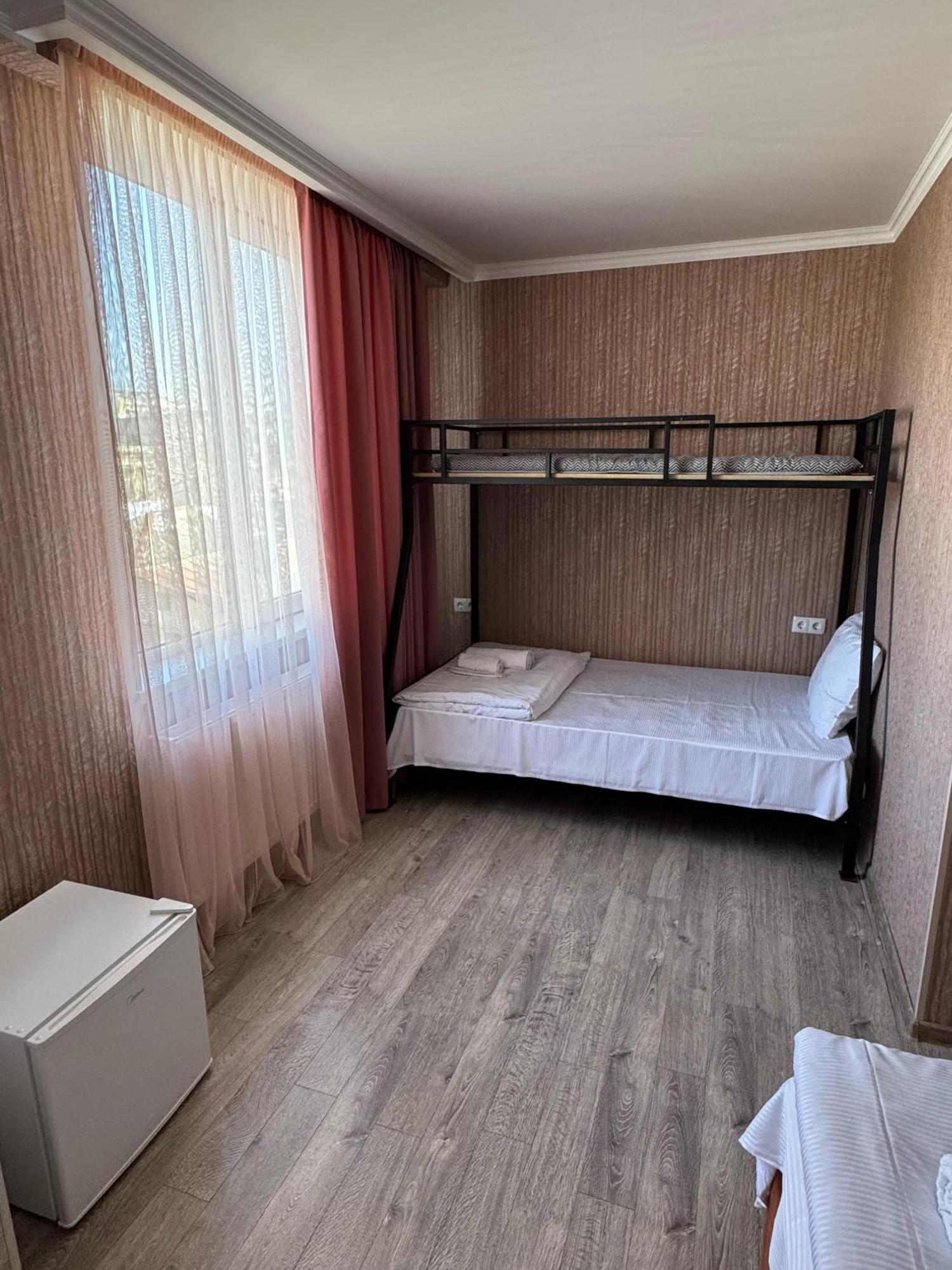 Four Seasons Riverside Kutaisi Exterior foto